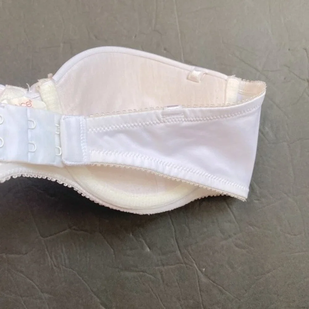 Lily of France White Strapless Push-up Bra in Size 34C - Picture 4 of 9